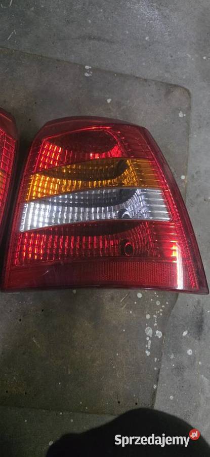 Lampy tyl astra g Kosin sprzedam