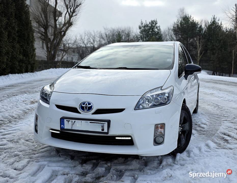 Prius 2010 FULL Kamera cofania HUD Keyless nie 1798cm3 świętokrzyskie Kielce sprzedam