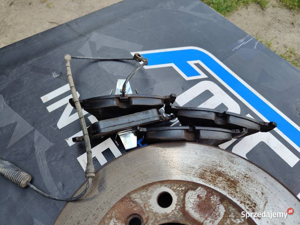 Bmw e46 tarcze hamulcowe przód 285mm klocki Aleksandrów Łódzki