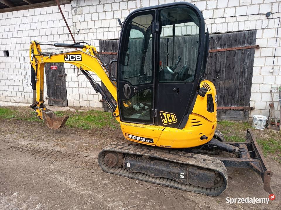Koparka JCB 8025 ZTS Minikoparka Koparki