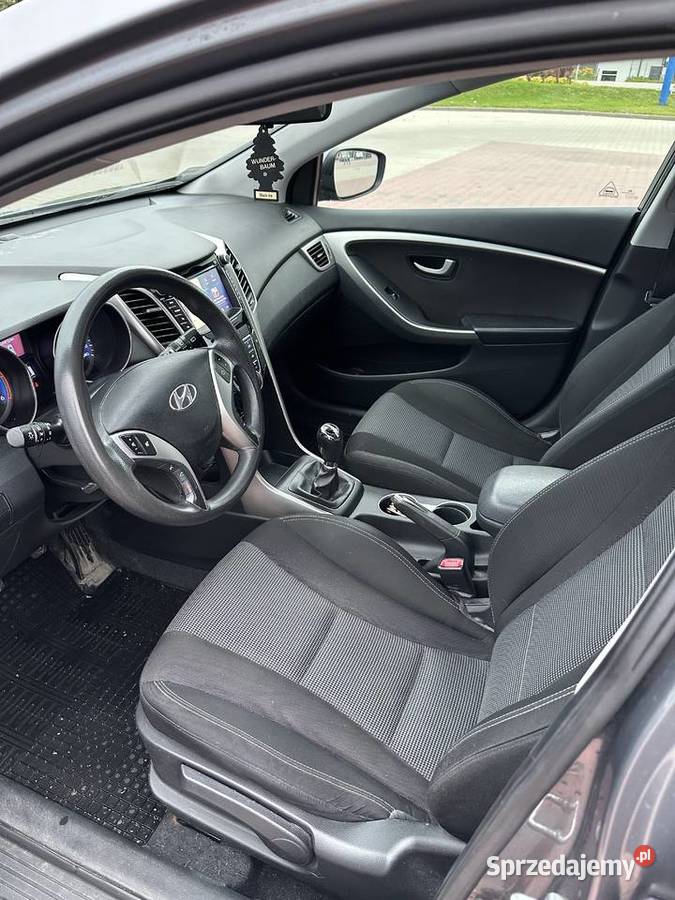 Hyundai i30 II 16 CRDI 2014 r 1598cm3