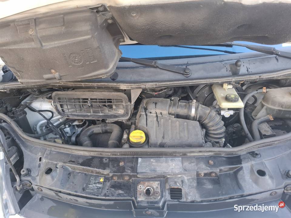 Nissana primastar 20 115 koni 2007 renault Chobrzany