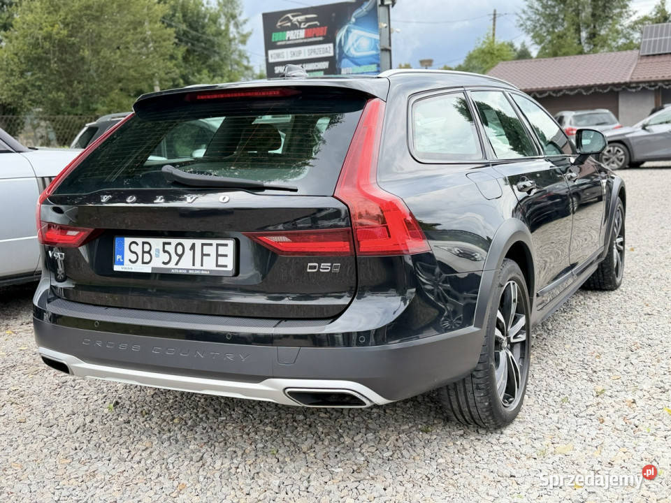 Volvo V90 Cross Country D5 235 4X4 Polski salon benzyna sprzedam