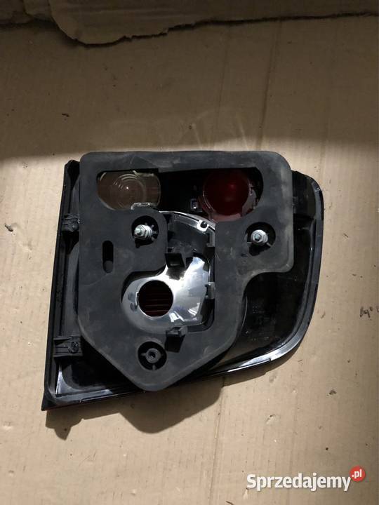 Lampa w klape VW TOUAREG 28269003 śląskie Kozy