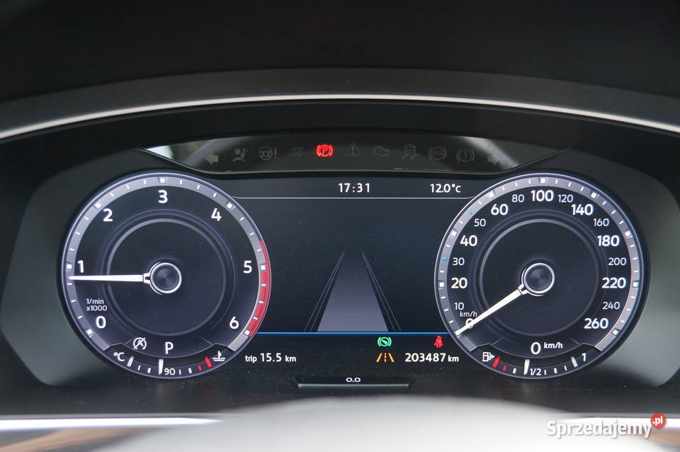 Volkswagen Tiguan 20 TDI CR 190 4x4 Virtual 1968cm3 Nowy Sącz sprzedam