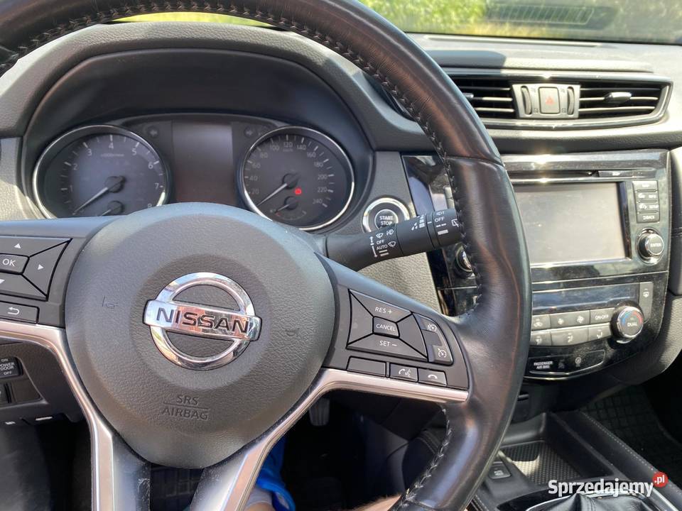 Nissan XTrail 16 DIGT Tekna 2WD Igła Olsztyn