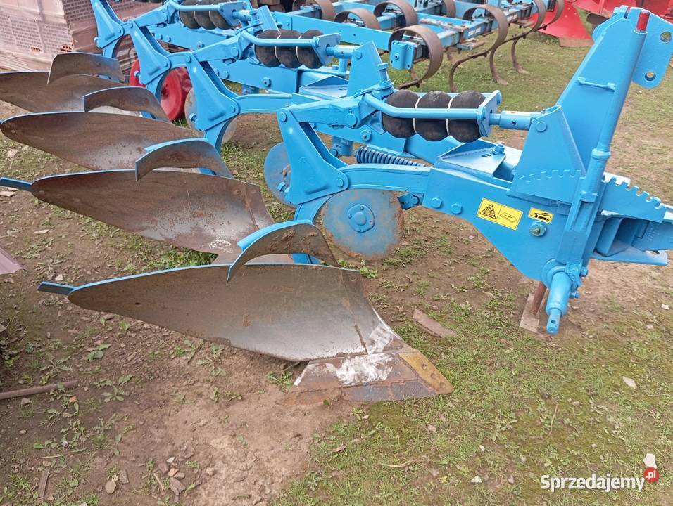Pług 234 skobowy skiba overum kverneland Wszachów