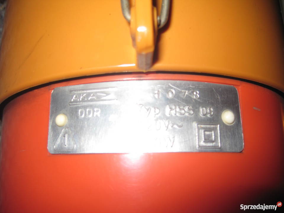 Odkurzacz AKA na chodzie calkiem sprawny