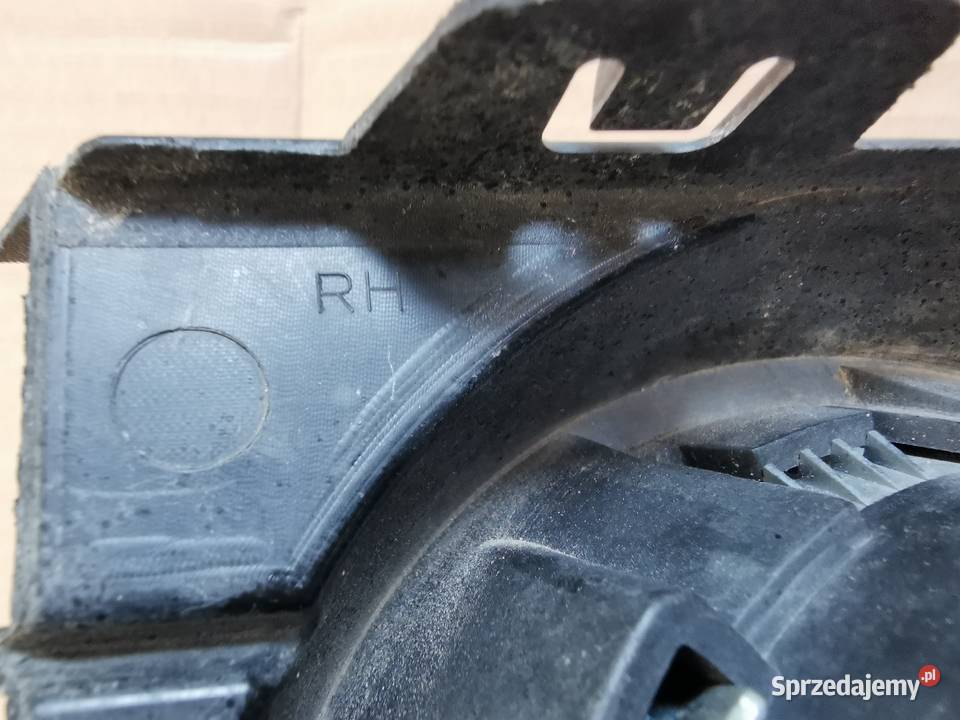 Kratka zderzaka przód prawa rh Renault Fluence wielkopolskie Sieraków