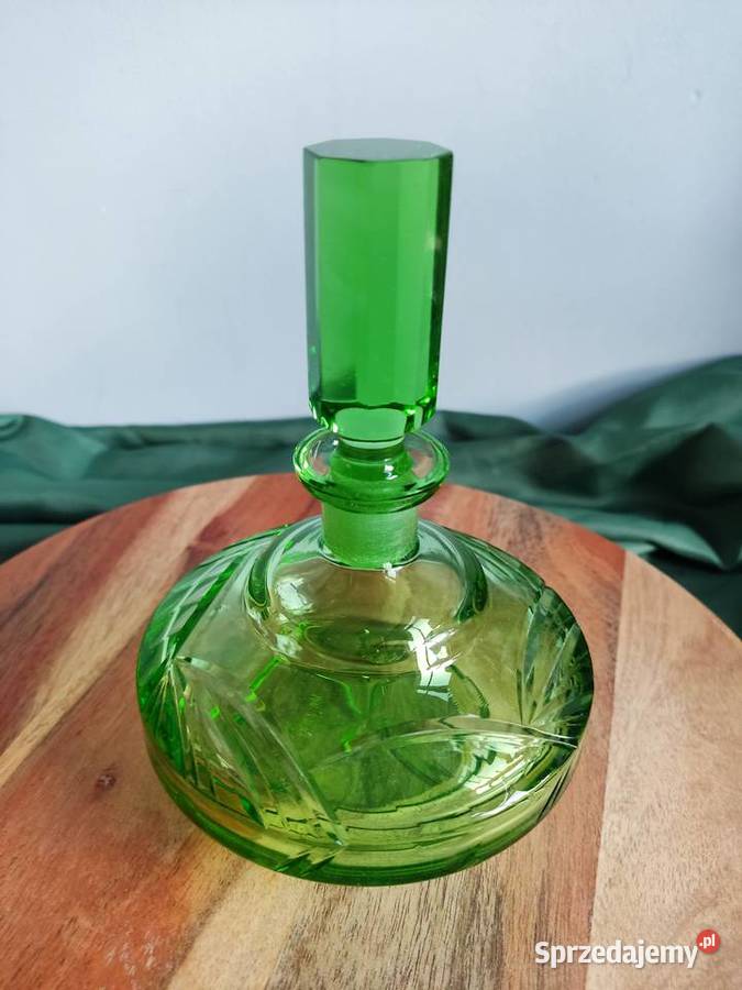 Flakon zielony na perfumy karafka toaletowa opolskie Głuchołazy