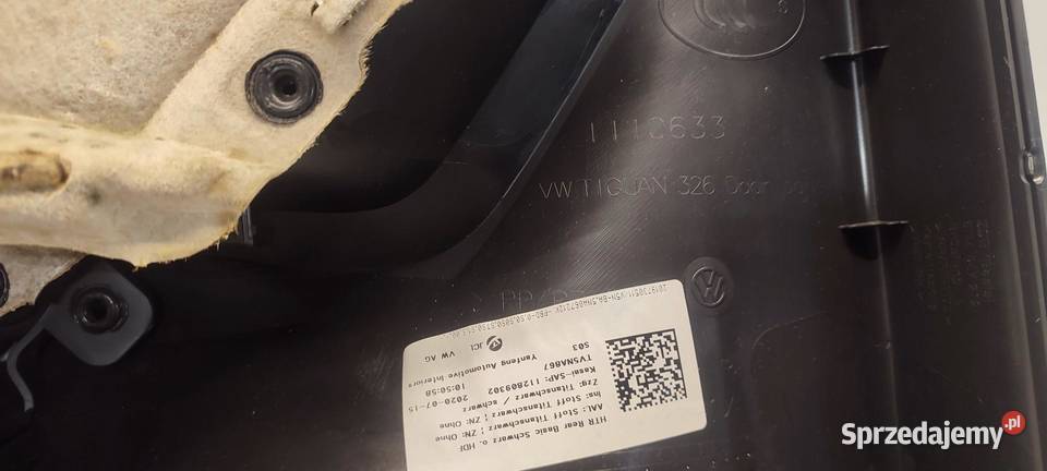 VW TIGUAN II BOCZEK PRAWY TYŁ 5NA867212K