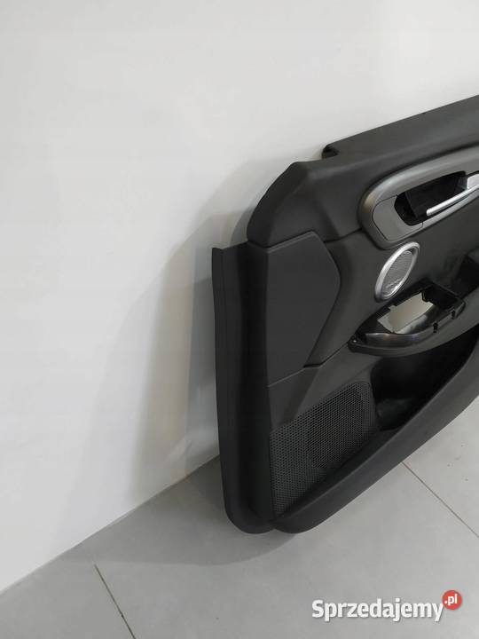 TAPICERKA BOCZEK PRAWY PRZÓD MASKOWNICA HARMAN Tapicerki samochodowe