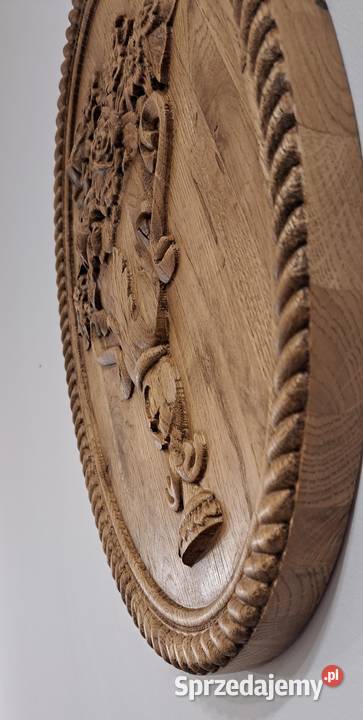 Bukiet kwiatów płaskorzaźba w dębie PIĘKNA Malechowo