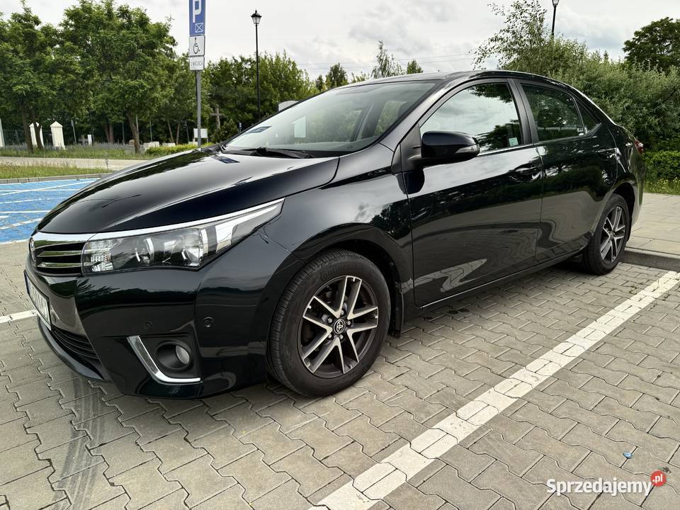 Toyota Corolla 16 benzyna Salon Polska wielofunkcyjna kierownica