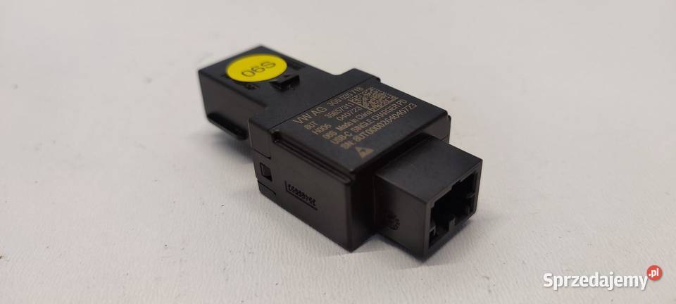 VW TIGUAN II PORT GNIAZDO USB 3G5035718 KTL sprzedam