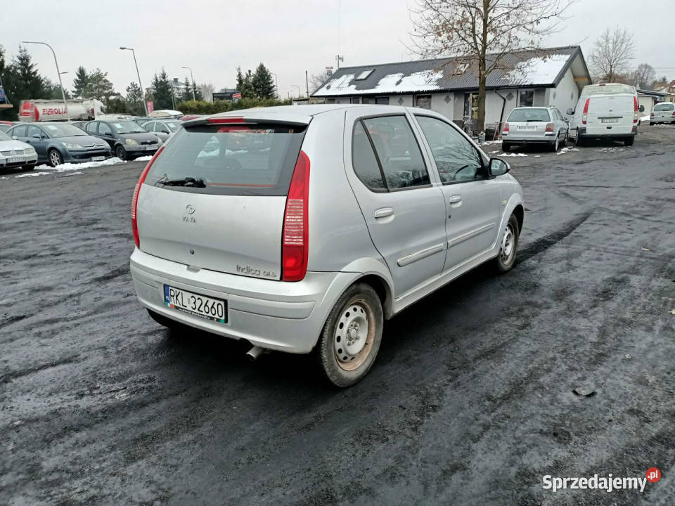 Tata Indica Tata Indica 14 bg 10r I 19982010 małopolskie