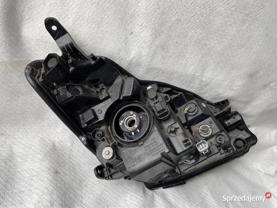 Lampa lewy przód Toyota Yaris III Lift 1719 śląskie Jasienica