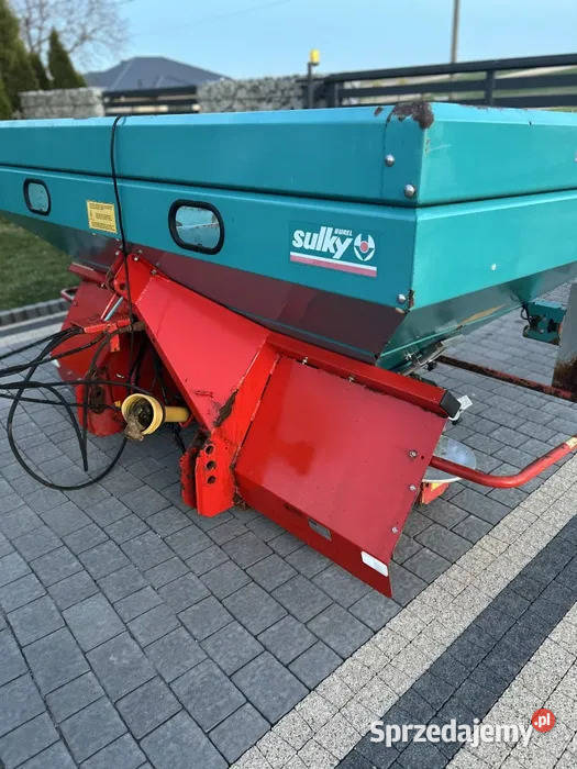 Rozsiewacz do nawozów sulky DPAXL 2400 Prandocin-Iły