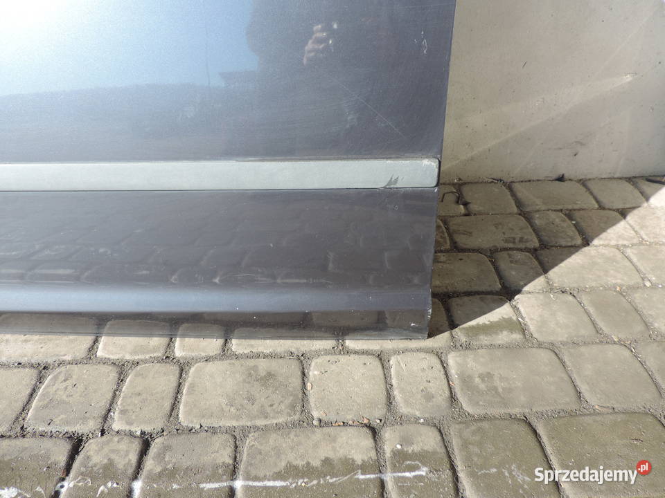 FORD FOCUS MK2 KOMBI DRZWI LEWY PRZÓD KOLOR H4 osobowe Nowy Sącz