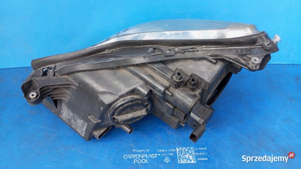 LAMPA PRAWY PRZÓD EU MERCEDES CLS W219 wielkopolskie Nowy Tomyśl