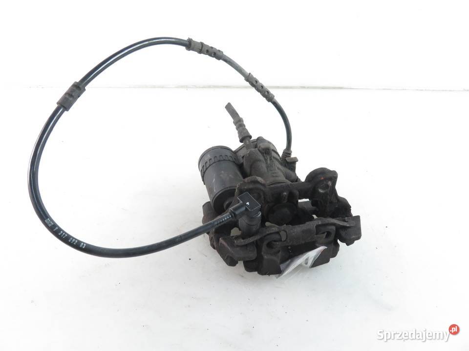 ZACISK LEWY TYŁ BMW 2 Active Tourer F45 6798957