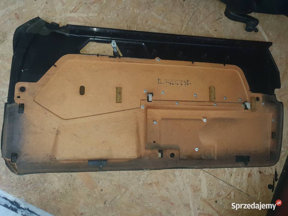 Boczki drzwiowe w124 coupe c124 boczek lewy i Warszawa