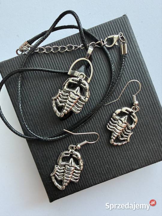 Zestaw biżuterii z metalu i szkla naszyjnik Łomża