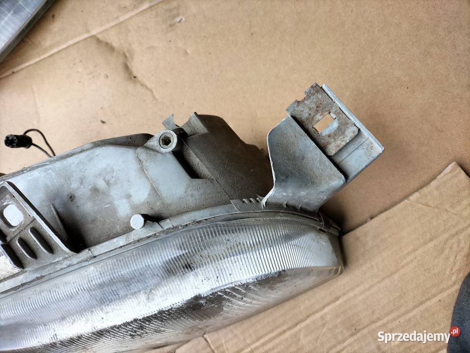 FIAT PUNTO 1 LAMPA PRZÓD PRZEDNIA PRAWA prawe Lampy przednie Kamień-Kolonia