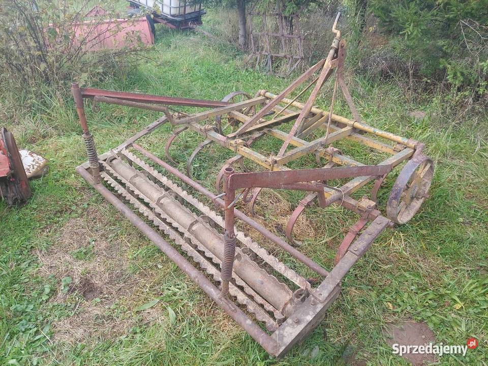 Kultywator z wałkiem c330 t25 Kultywatory