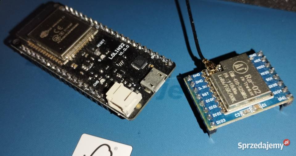 Miernik napięcia 12Vakumulatora LoRa ESP32 Warszew