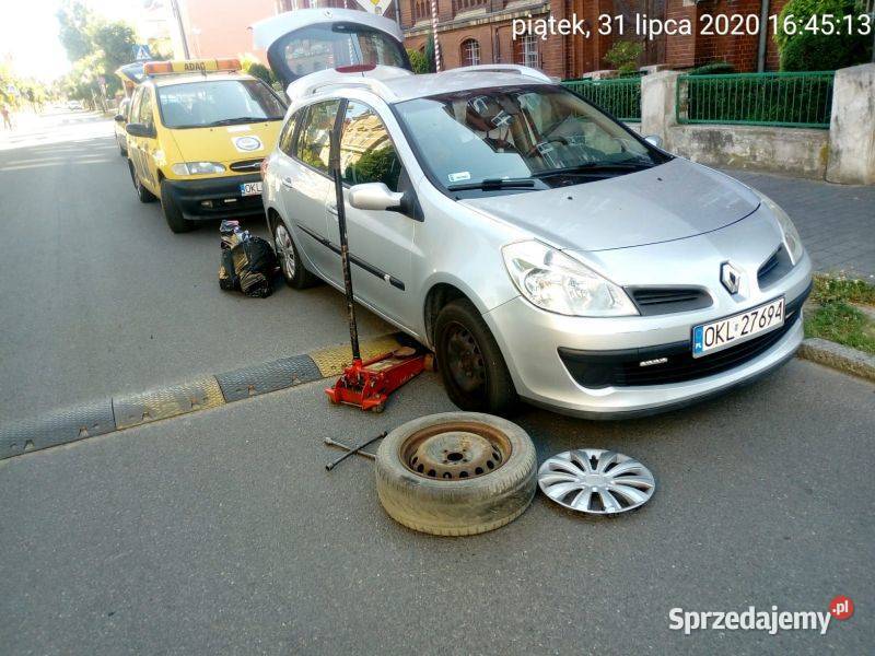 Pomoc drogowa Laweta Holowanie Transport Serwis opolskie Praszka