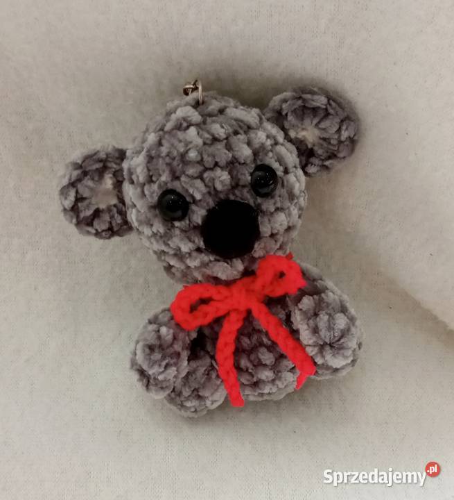 Miś koala wykonany na szydełku brelok zawieszka Łask sprzedam
