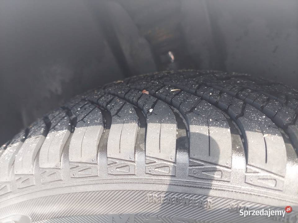 VWTOURAN 20tdi 7 osbez dpf Ostrzeszów