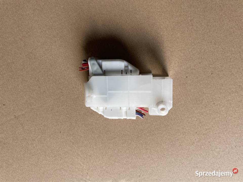 Wtyczka gniazdo elektryczna renault koleos 2 II Szczecin