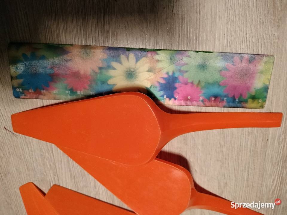 Plastikowe łopatki go ciasta vintage Choszczno