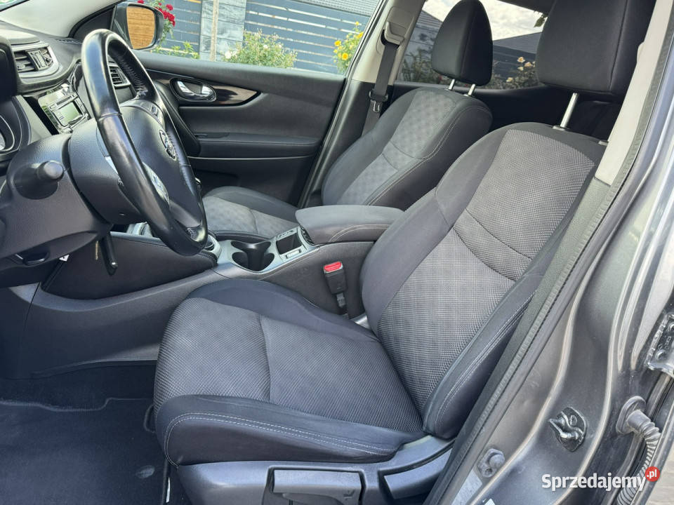 Nissan Qashqai QASHqai 139 Serwis ASO Oryginał Rok produkcji 2014 Szerominek