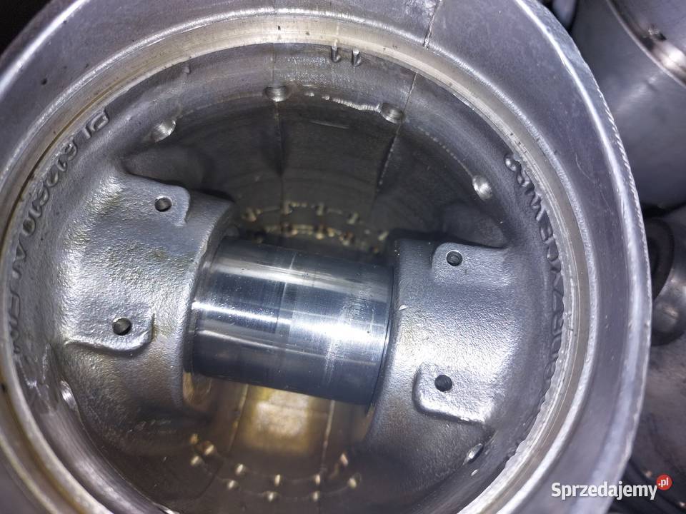 Tłoki tłok 4 pierścienie sw400 6ct107 bizon lubelskie Lublin