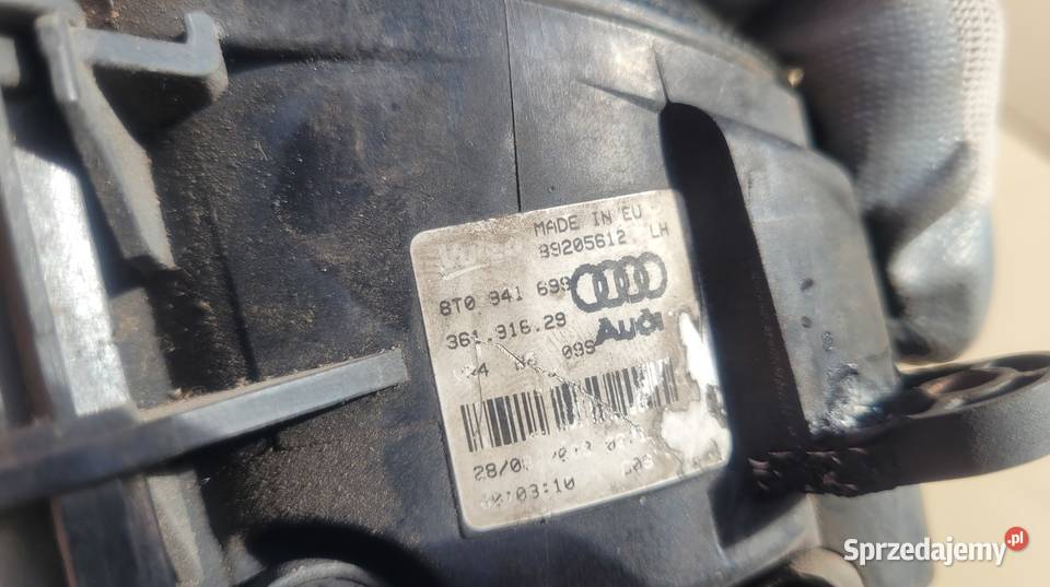 AUDI A4 B8 HALOGEN LAMPA LEWY PRZÓD 8T0941699 Ruda Śląska