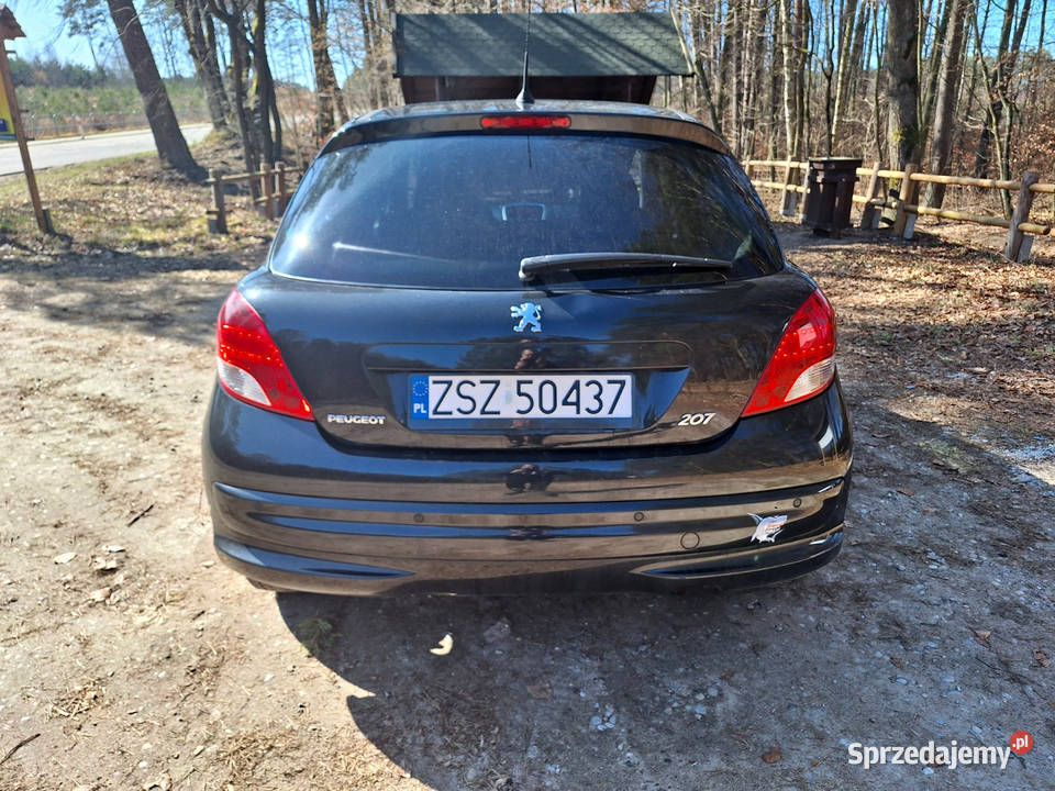 Peugeot 207 produkcji 2010 Silnik 16 benzyna Rok produkcji 2010 Szczecinek