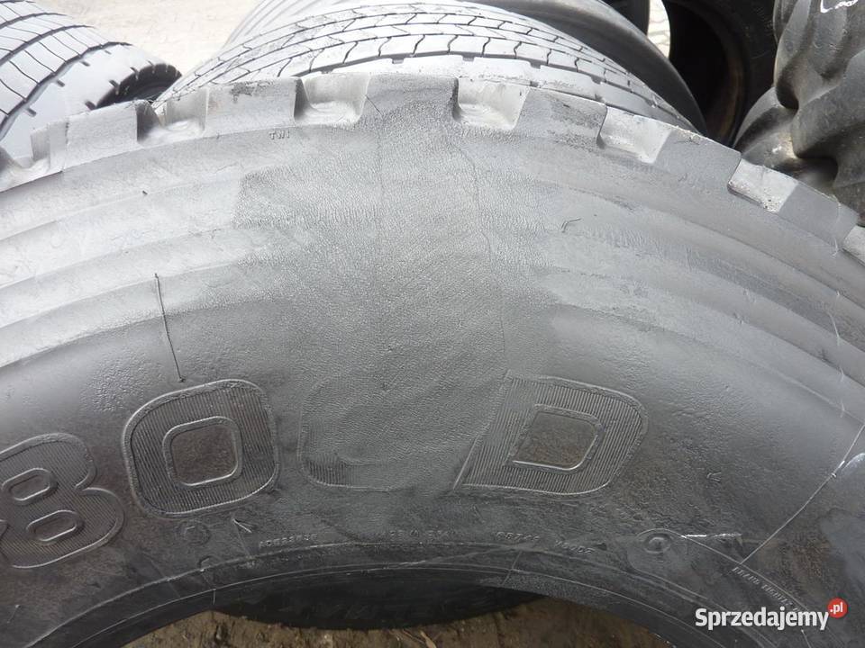Opona używana ciężarowa 13R225 DAYTON D8000 700 podlaskie Zaścianki sprzedam