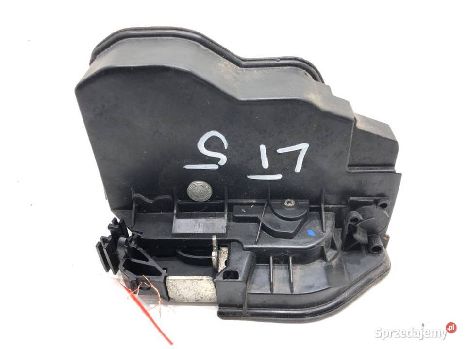 ZAMEK DRZWI LEWY TYŁ BMW E83 Kombi 7167075 0311