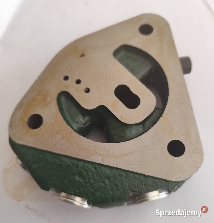 AL161388 Dystans bloku zawórów John Deere Zbuczyn