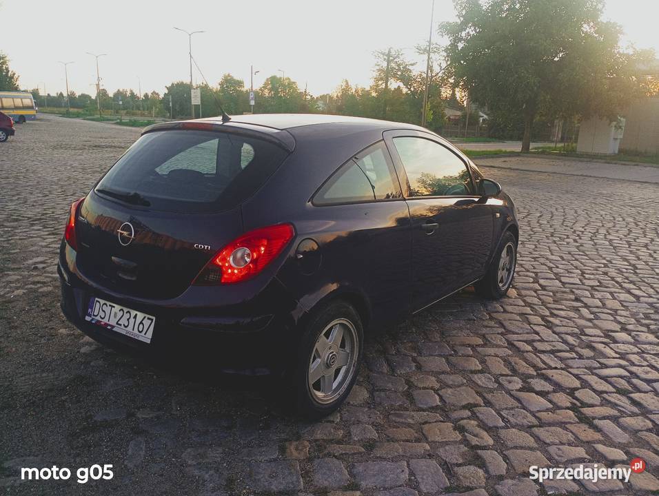 Opel corsa D diesel ekonomia Hatchback dolnośląskie