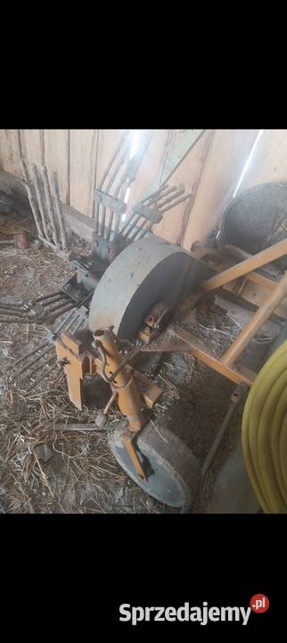 Kopaczka do ziemniaków na wałek wom