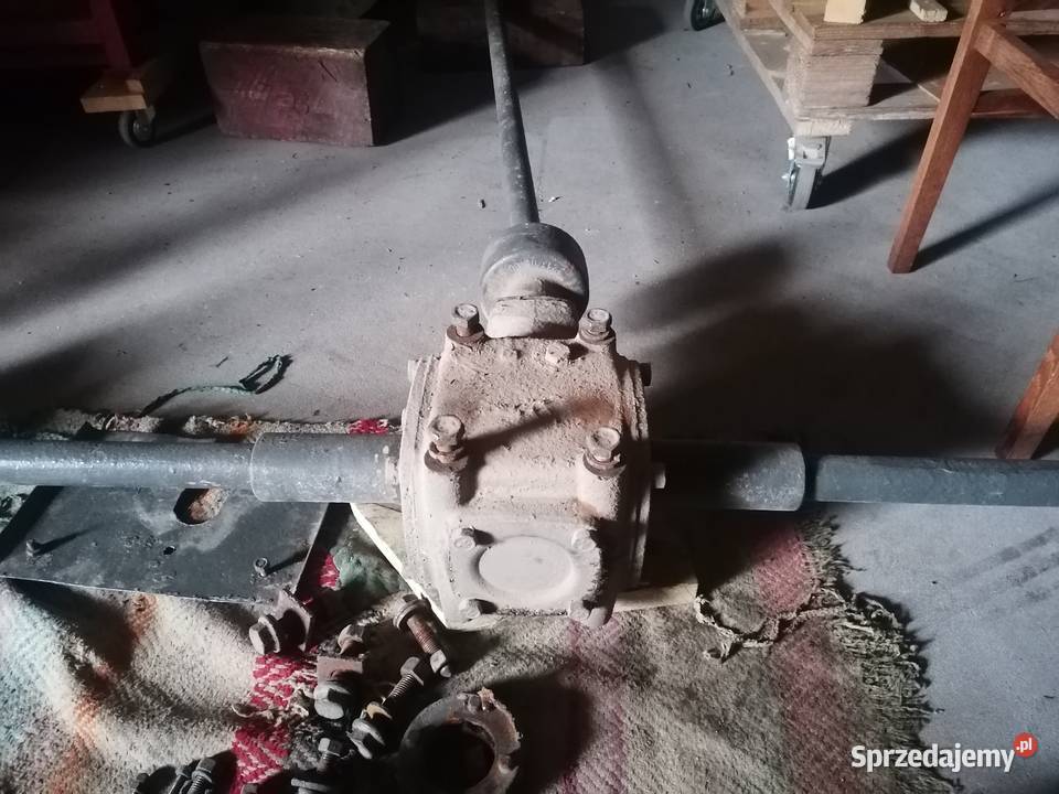 Przekładnia z wałkami do rozrzutnika Czarna Sokółka