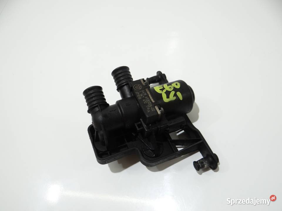 BMW E60 LCI POMPKA WODY ELEKTROZAWÓR 6920226 osobowe lubelskie Strzyżewice
