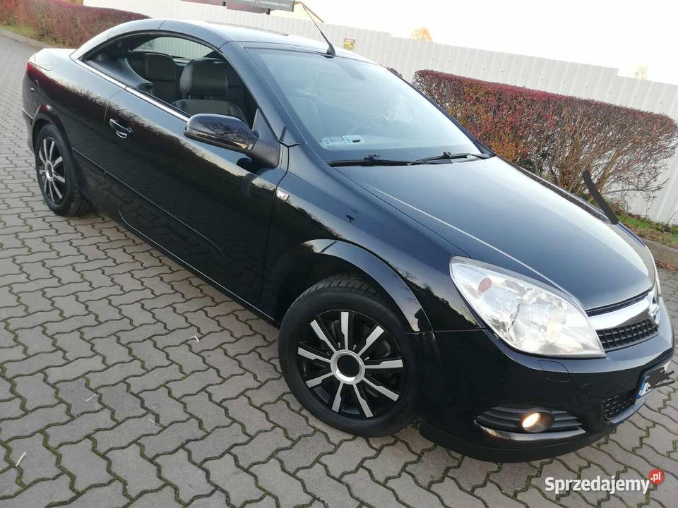 Opel Astra coupecabrio 2008r benzyna Astra Malbork