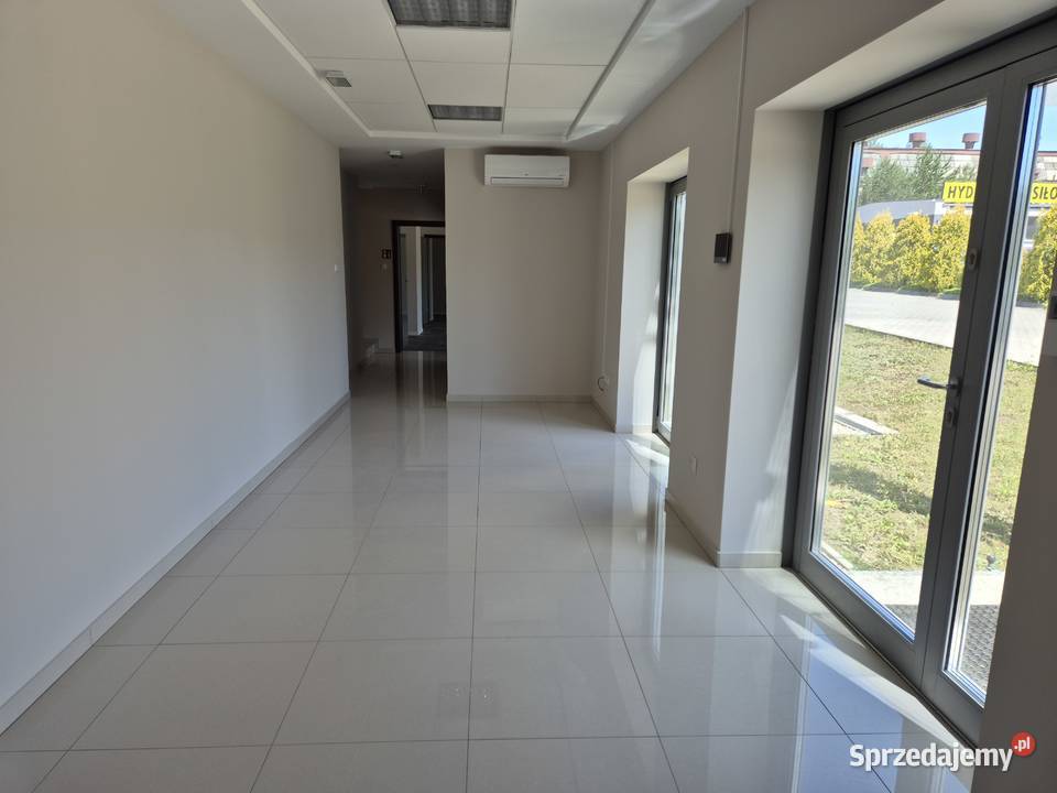 Magazyn 200m2 z biurem 110m2 teren zamknięty przemysłowy świętokrzyskie Kielce
