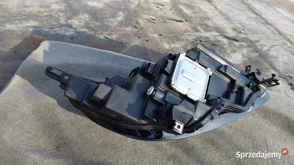 Renault Kangoo reflektor FULL LED nowy ORG KPL podkarpackie Mielec