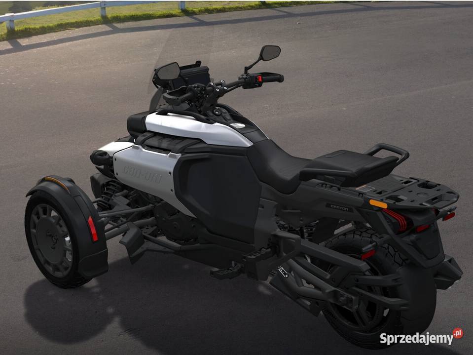 CanAm CANYON STD 1330 ACE SE6 Sterling Silver pełny VAT Motocykle, skutery, quady